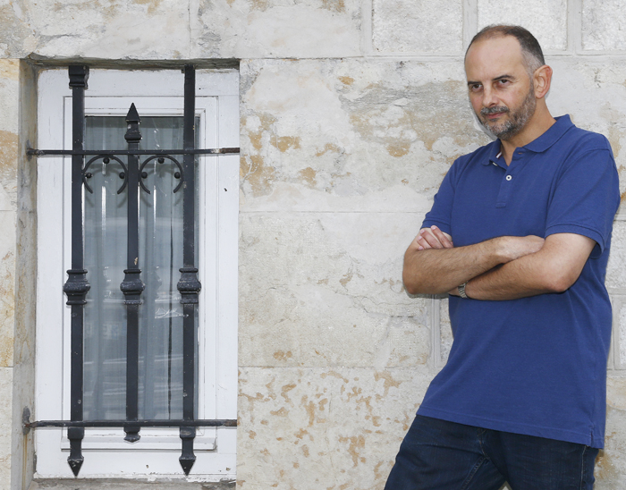 SANTANDER. 20/08/"019.- El escritor Félix J. Palma quien protagonizará hoy el ciclo de Los Martes Literarios que organiza la Universidad Internacional Menéndez Pelayo. Esteban Cobo.