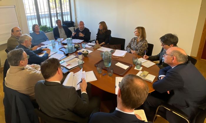 El equipo de gobierno de la UIMP se ha reunido en Madrid con los ...