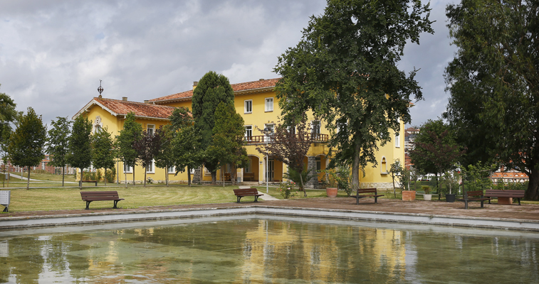 Fotógrafo: Esteban Cobo Las Llamas Colegio Mayor web